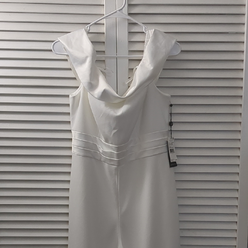 Elegant White Sleeveless Jumpsuit